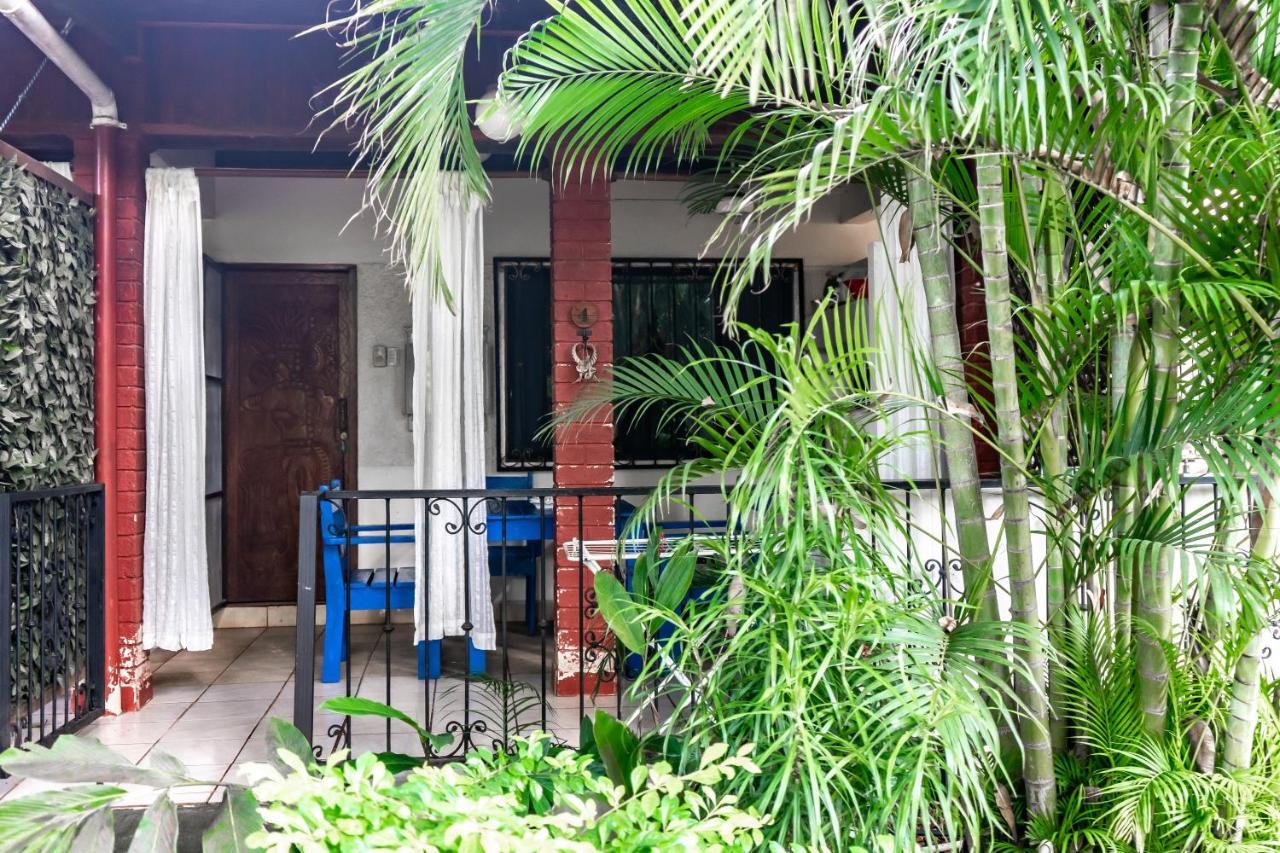Hotel Zullymar Aptos Tamarindo Eksteriør billede