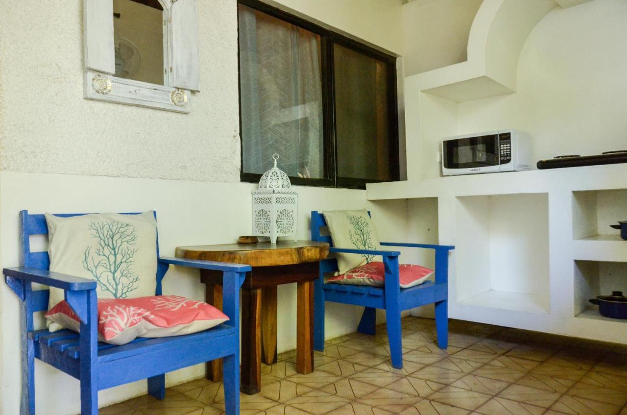 Hotel Zullymar Aptos Tamarindo Eksteriør billede