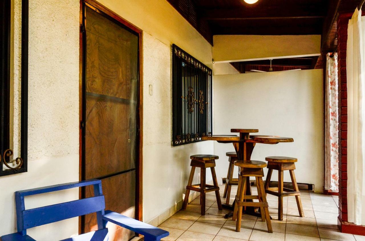Hotel Zullymar Aptos Tamarindo Eksteriør billede